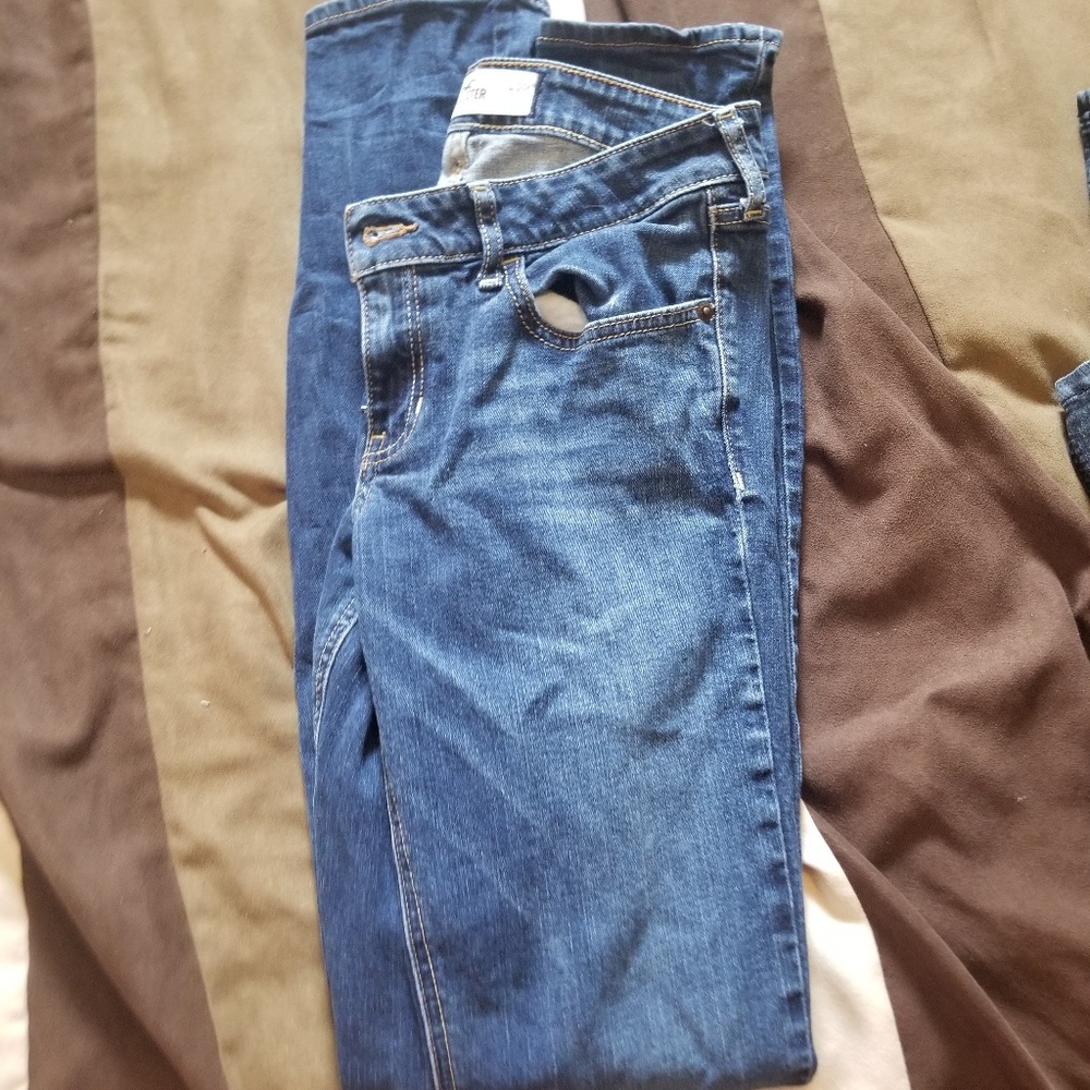 hollister Jean's